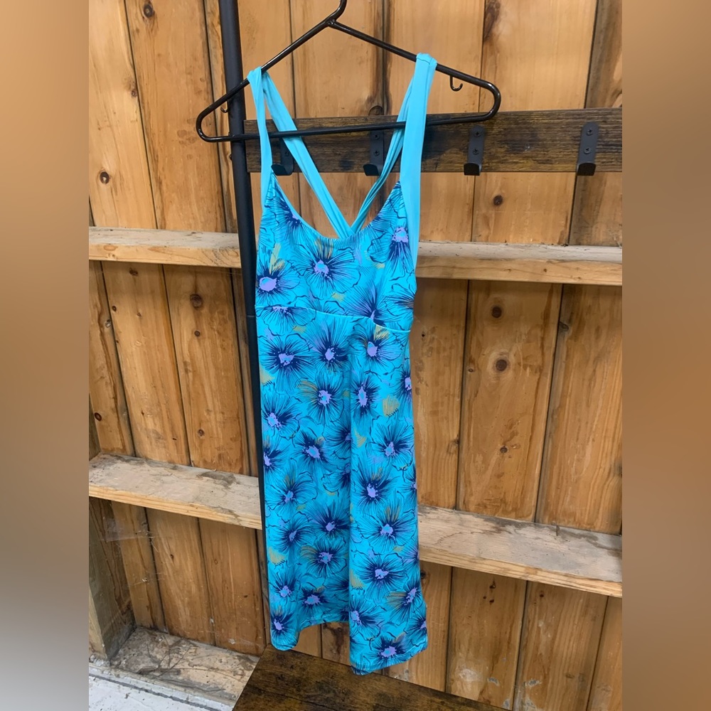 Patagonia XS women’s summer stretchy dress